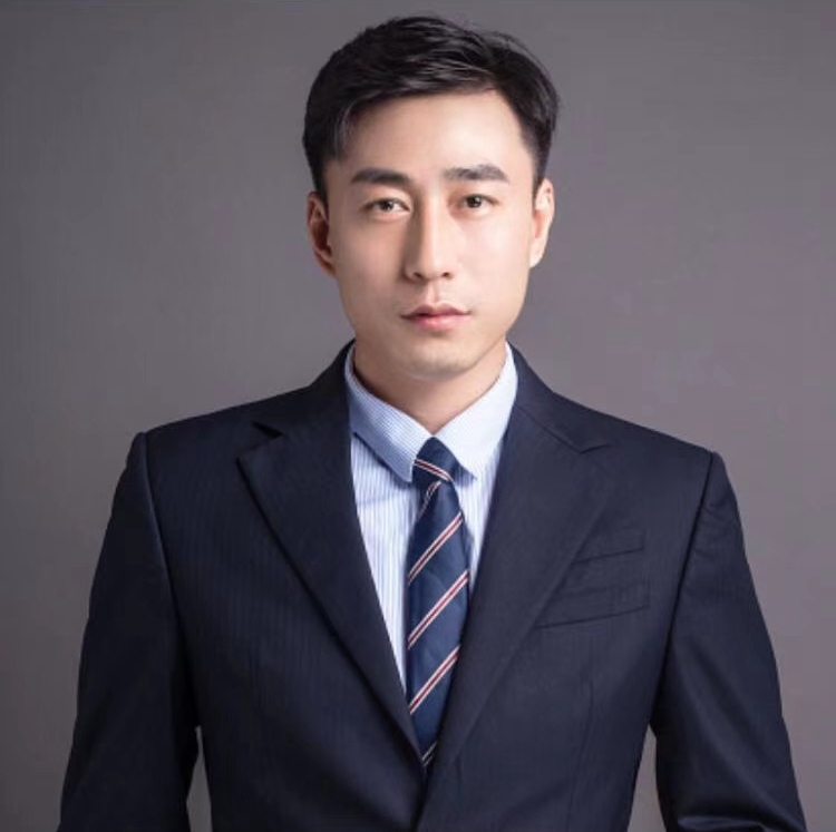 刘濒阳 项目运营总监